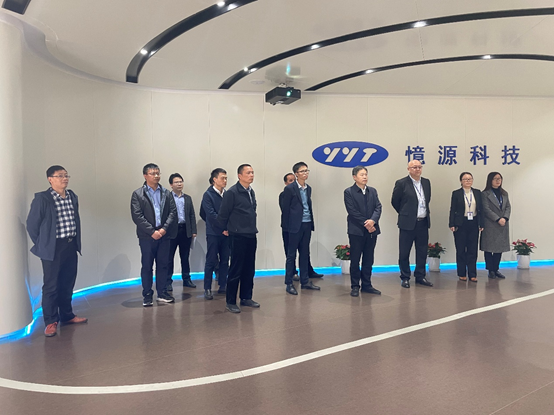 贛州市委副秘書長(zhǎng)、政研室主任、改革辦常務(wù)副主任劉屾一行蒞臨我司調(diào)研
